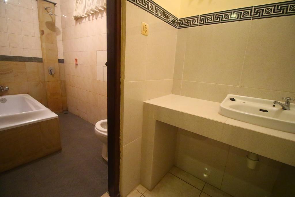 Adi Santia Bungalows أوبود المظهر الخارجي الصورة